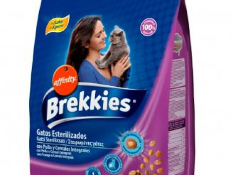 121669210_Brekkies-Cat-Sterilized-3Kg-1.jpg